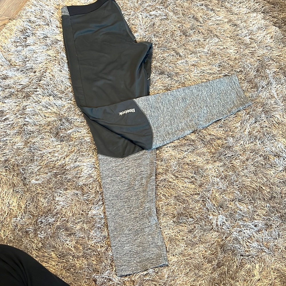 Reebok leggings
